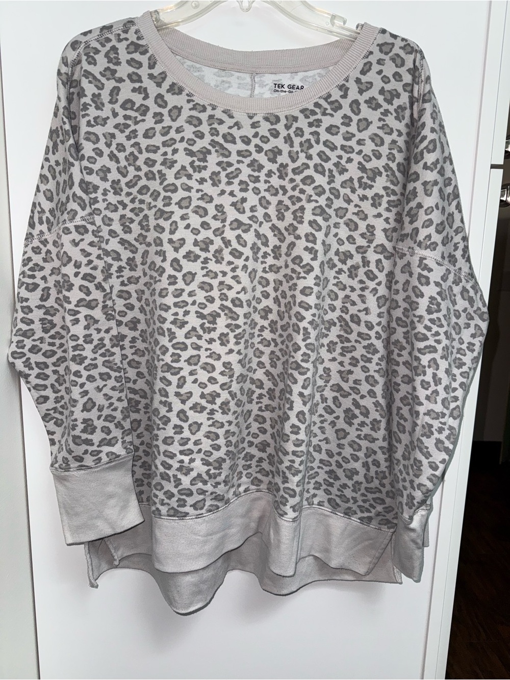 tek gear Light Gray Leopard Print Pullover Sweatshirt